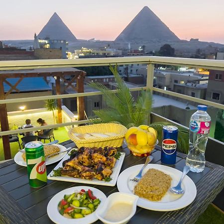 The Pyramids Gate Inn Kafret el-Gabal Eksteriør bilde